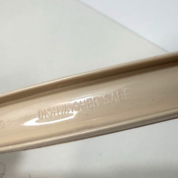 Vintage Ekco Solid Serving Spoon Nylon Plastic USA Almond Tan 11" - Picture 4 of 6